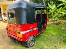 https://riyasewana.com/uploads/bajaj-bajaj-threewheel-2010-621371812963.jpg