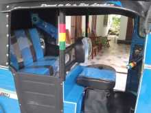 https://riyasewana.com/uploads/bajaj-bajaj-threewheel-316085122342.jpg