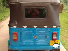 https://riyasewana.com/uploads/bajaj-bajaj-threewhilar-2014-299133212904.jpg