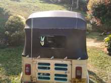 https://riyasewana.com/uploads/bajaj-bajaj-thrivill-291852024442.jpg