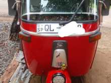 Bajaj RE 2013 Three Wheel