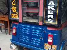 https://riyasewana.com/uploads/bajaj-bajaj2strok-25834434592.jpg