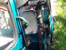 https://riyasewana.com/uploads/bajaj-bajaja-threeweel-242032104282.jpg
