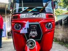 Bajaj RE 2018 Three Wheel