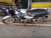 Bajaj Boxer 2004 Motorbike