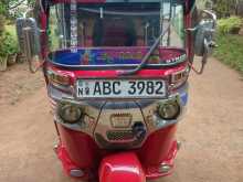 Bajaj RE 2015 Three Wheel