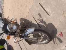 Bajaj Boksar 2000 Motorbike