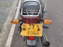https://riyasewana.com/uploads/bajaj-boxer-100-24121607679495.jpg