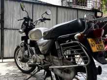 https://riyasewana.com/uploads/bajaj-boxer-100cc-2313202922692.jpg