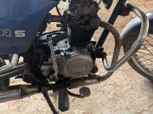 https://riyasewana.com/uploads/bajaj-boxer-112154244493.jpg