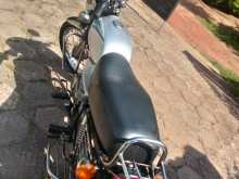https://riyasewana.com/uploads/bajaj-boxer-119595713753.jpg