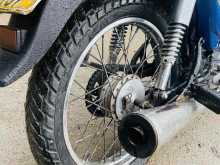 https://riyasewana.com/uploads/bajaj-boxer-1210452622563.jpg