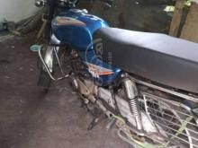 Bajaj Boxer 2004 Motorbike