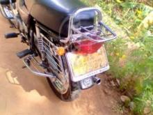 https://riyasewana.com/uploads/bajaj-boxer-122111001379425.jpg