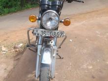 Bajaj Boxer 2004 Motorbike
