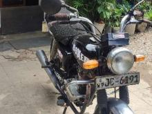 https://riyasewana.com/uploads/bajaj-boxer-131001456144.jpg