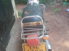 https://riyasewana.com/uploads/bajaj-boxer-1321234519912.jpg
