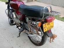 https://riyasewana.com/uploads/bajaj-boxer-1417200913433.jpg