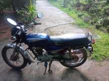 https://riyasewana.com/uploads/bajaj-boxer-142213564943.jpg
