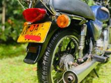 https://riyasewana.com/uploads/bajaj-boxer-151426056155.jpg