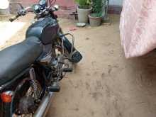 https://riyasewana.com/uploads/bajaj-boxer-151908144083.jpg