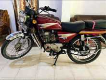 Bajaj Boxer 2004 Motorbike