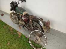 https://riyasewana.com/uploads/bajaj-boxer-1620465613413.jpg