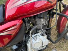 Bajaj Boxer 2013 Motorbike