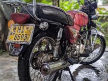https://riyasewana.com/uploads/bajaj-boxer-171103246445.jpg