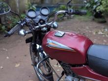 https://riyasewana.com/uploads/bajaj-boxer-171103246774.jpg
