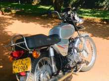 https://riyasewana.com/uploads/bajaj-boxer-1714340022322.jpg