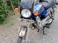 Bajaj Boxer 2004 Motorbike
