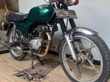 https://riyasewana.com/uploads/bajaj-boxer-181331066246.jpg