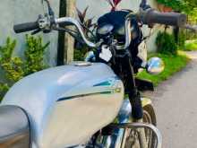 Bajaj Boxer 2004 Motorbike