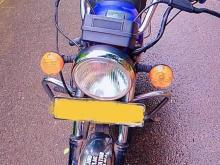 Bajaj Boxer 2003 Motorbike
