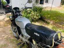https://riyasewana.com/uploads/bajaj-boxer-1913590613873.jpg
