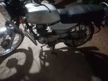 https://riyasewana.com/uploads/bajaj-boxer-201910544642.jpg