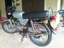 https://riyasewana.com/uploads/bajaj-boxer-202052204763.jpg