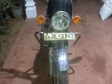 Bajaj Boxer 2004 Motorbike