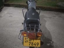 https://riyasewana.com/uploads/bajaj-boxer-202111056592.jpg