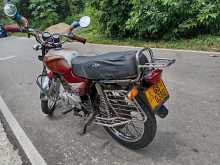 https://riyasewana.com/uploads/bajaj-boxer-2112413013643.jpg