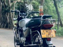 https://riyasewana.com/uploads/bajaj-boxer-2113013224112.jpg