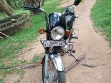 Bajaj Boxer 2004 Motorbike