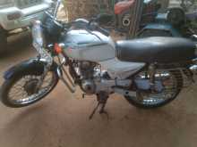Bajaj Boxer 2004 Motorbike