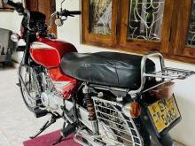 https://riyasewana.com/uploads/bajaj-boxer-2214061324052.jpg
