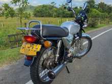 https://riyasewana.com/uploads/bajaj-boxer-229234313702.jpg