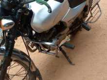 https://riyasewana.com/uploads/bajaj-boxer-241539024274.jpg
