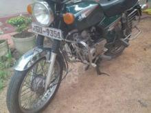 https://riyasewana.com/uploads/bajaj-boxer-241755511364241.jpg