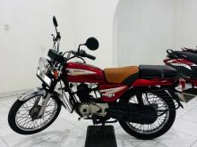 Bajaj Boxer 2005 Motorbike