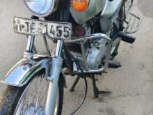 Bajaj Boxer 2004 Motorbike